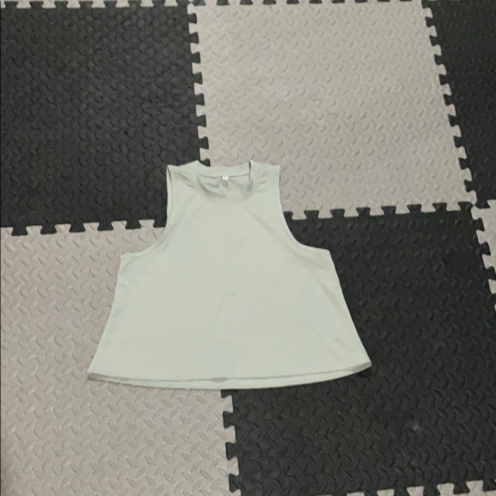 Workout tank top
